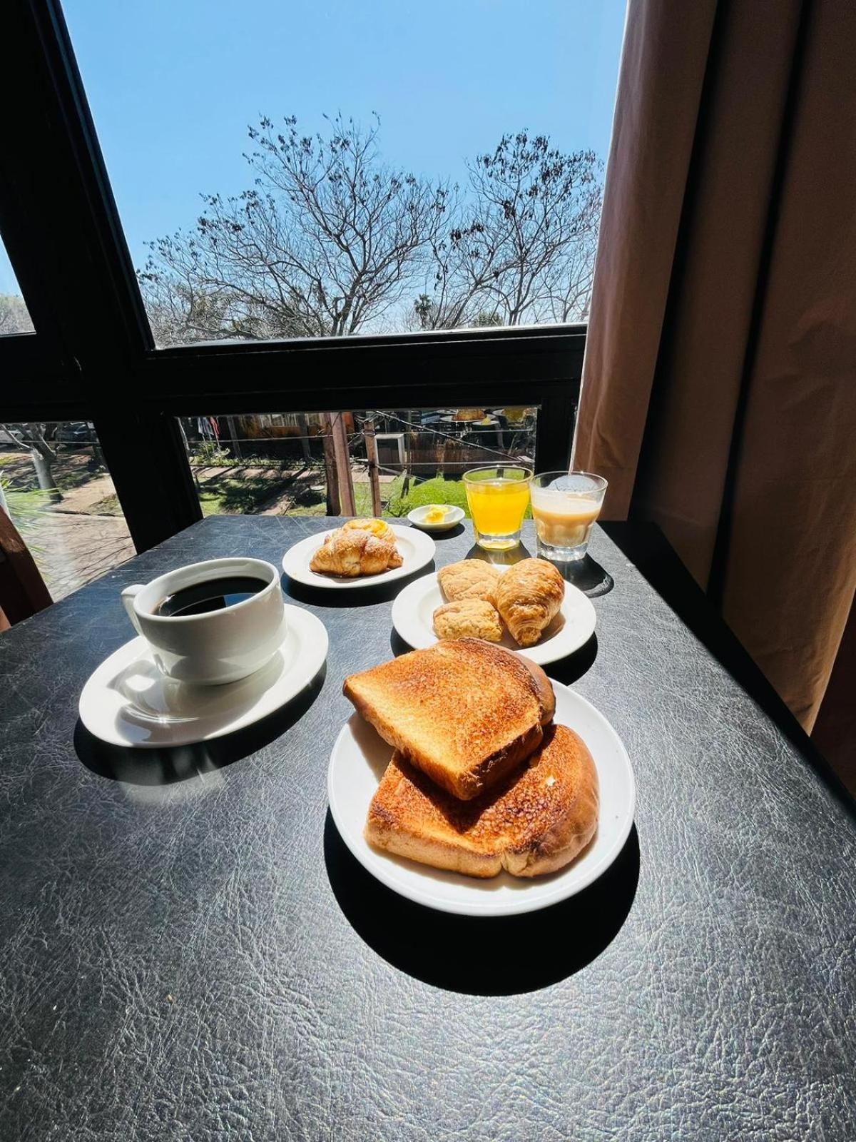 Hotel Mirador Del Dayman Termas del Daymán Zewnętrze zdjęcie